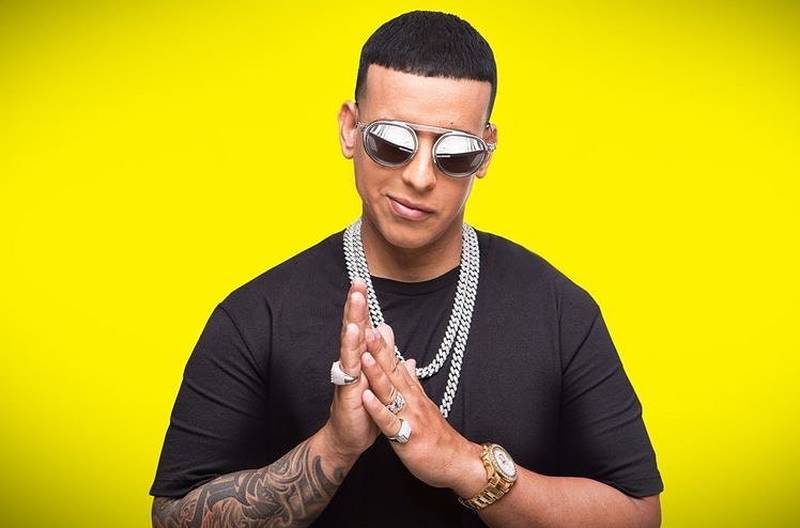 10 year challenge: Daddy Yankee bromea haber rejuvenecido con el paso de  los años