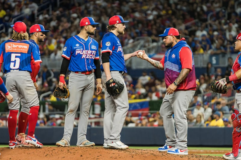 Puerto Rico vs. Venezuela en la Serie del Caribe