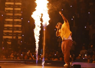 Eladio Carrión, concierto Coliseo de Puerto Rico.